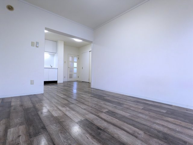 ユーコート南与野の居間・リビング