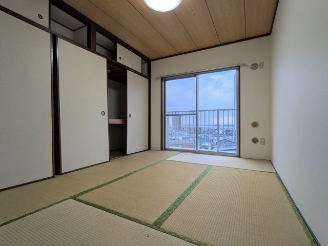 ユーコート南与野の和室