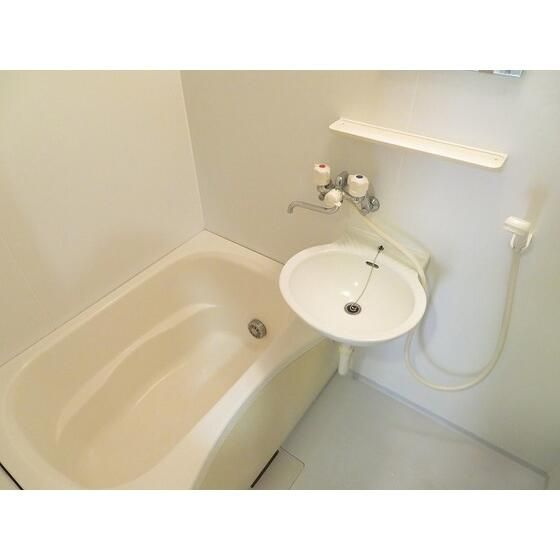 くるみハウスの浴室