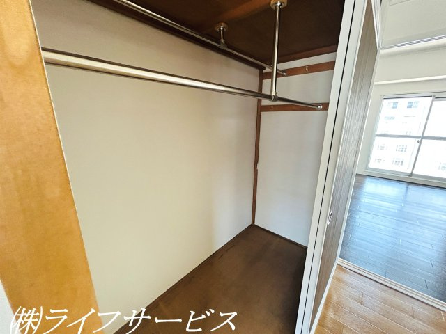 【収納】 | 新北野コーポＢ棟 | 洋室6.0帖/クローゼット有