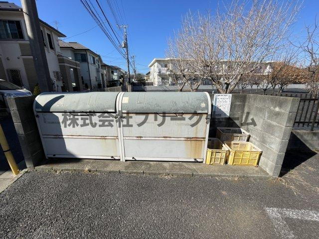 三鷹市井の頭１丁目のアパートのその他共用部分