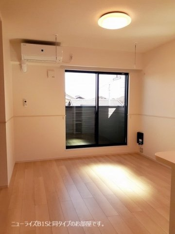 ＧＲＯＶＥ　ＳＴＡＧＥ　Ａ棟の居間・リビング