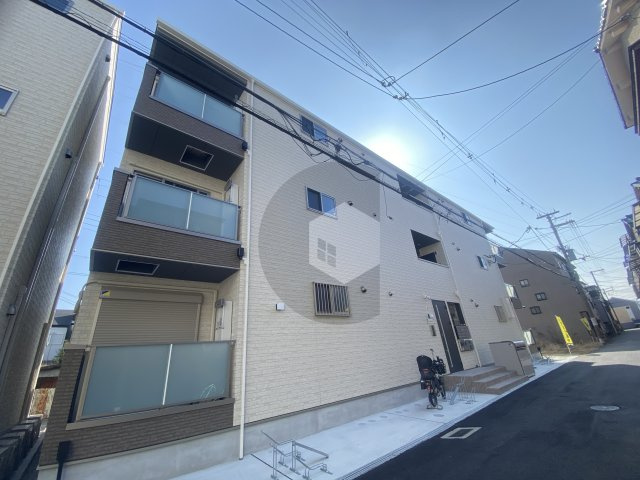 ディアー近大の外観