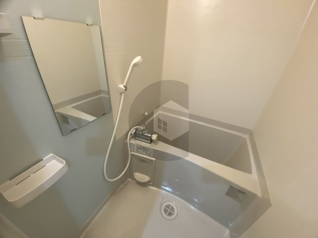 ディアー近大の浴室