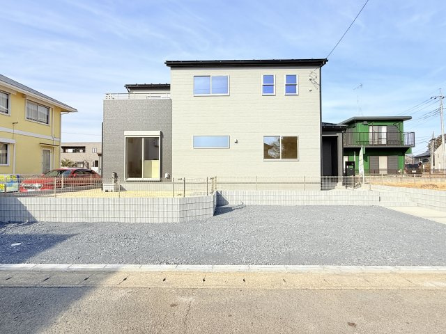 小美玉市清風台団地第6　新築戸建の駐車場|カースペース3台可能♪