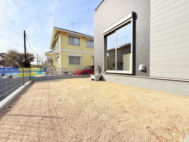 小美玉市清風台団地第6　新築戸建の庭|当日予約・現地集合・現地解散でのご見学も大歓迎ですので、お気軽にお問い合わせください(*^^*)