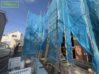 【前面道路含む現地写真】