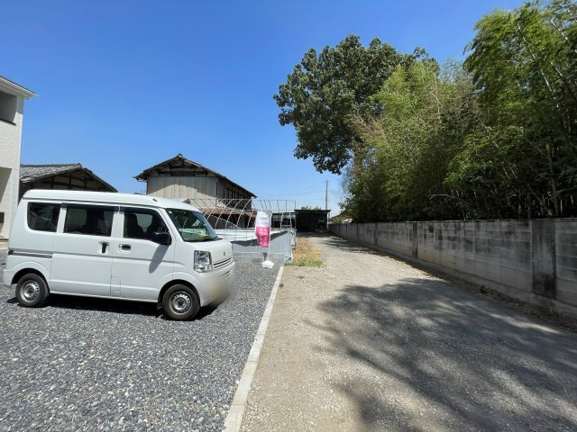 新築戸建・新築建売　伊勢崎市田部井町第9　あずま東小学校・あずま中学校の前面道路含む現地写真