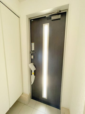 新築戸建・新築建売　伊勢崎市田部井町第9　あずま東小学校・あずま中学校の玄関