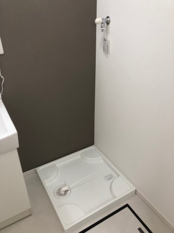 プラウドシャトー若葉の洗面所