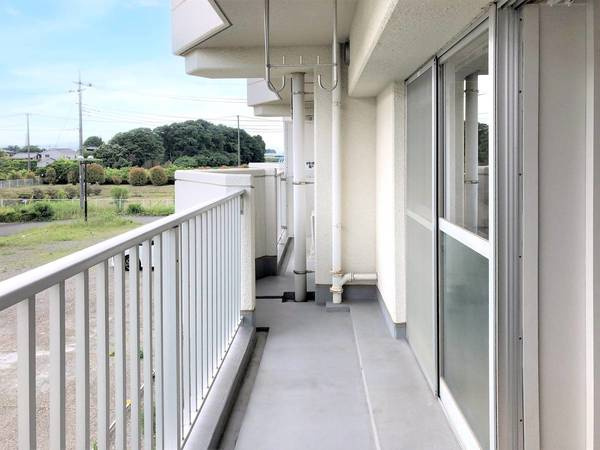 ビレッジハウス深谷1号棟のバルコニー|ビレッジハウスの同一物件・同一タイプの間取りの写真です