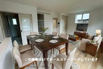 佐伯区八幡3丁目の居間・リビング