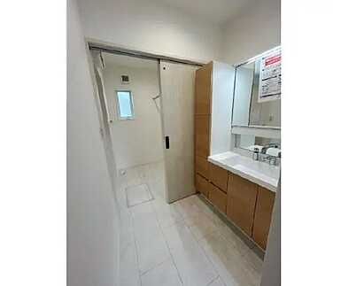 佐伯区八幡3丁目の独立洗面台