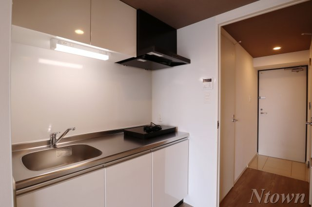 【キッチン】 | lives residence 太閤通 | キッチンで掃除もラクラク