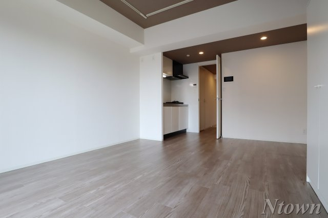 【居間・リビング】 | lives residence 太閤通 | ゆったり過ごせる居間です