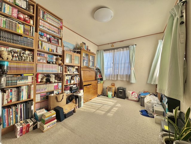 古河市尾崎中古戸建の洋室
