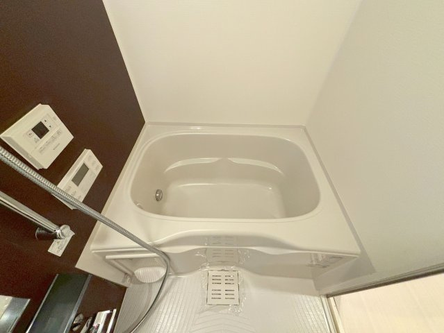 プレサンス新大阪ザ・シティの浴室