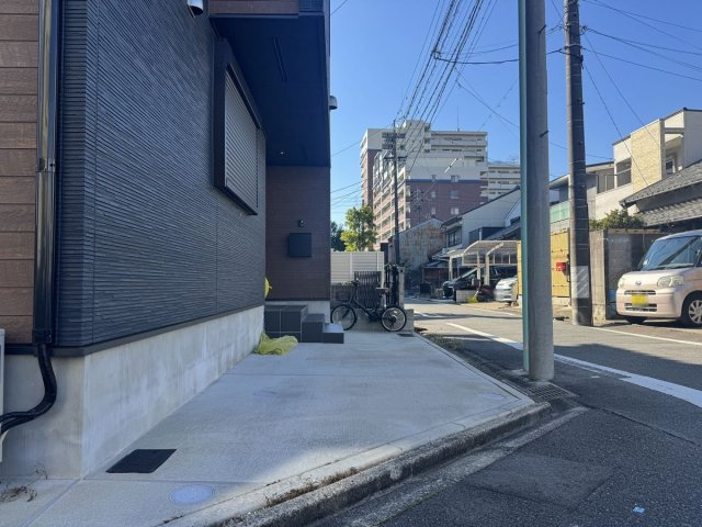 千種区千種二丁目戸建の駐車場