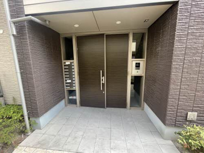 【エントランス】 | メゾンドカルム如是