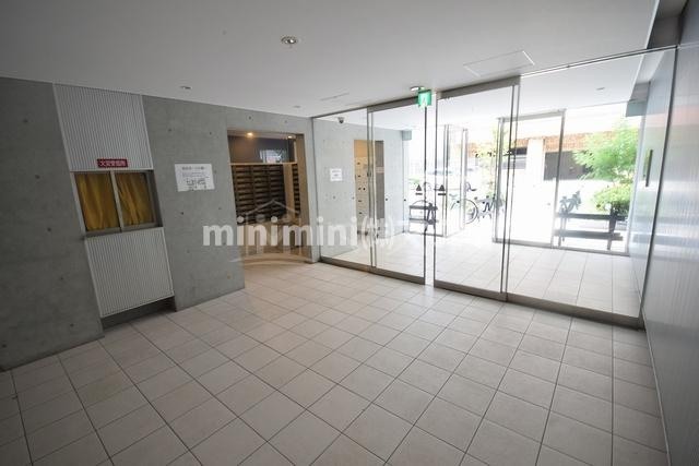 大阪市西区新町４丁目の賃貸マンションのロビー