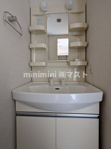 大阪市西区立売堀６丁目の賃貸マンションの洗面所