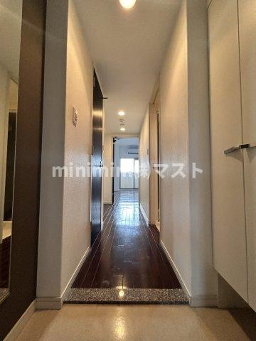 大阪市西区南堀江４丁目の賃貸マンションの玄関