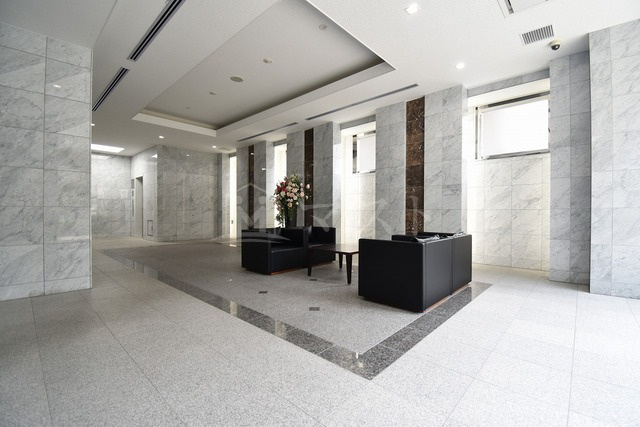 大阪市西区立売堀１丁目の賃貸マンションのロビー