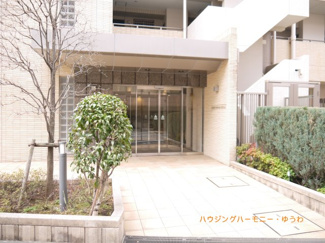 【エントランス】 | 清廉とされたエントランスになっています。