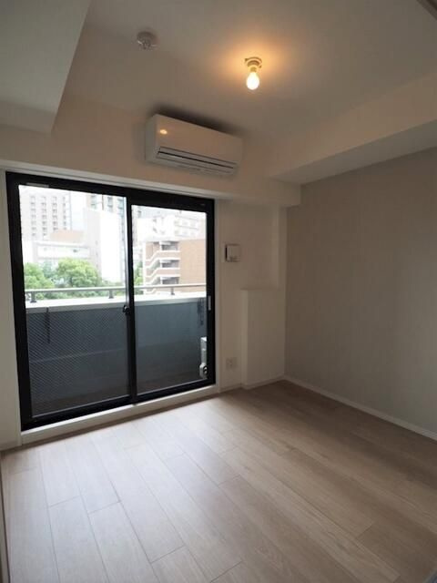 レジディア上野池之端の寝室