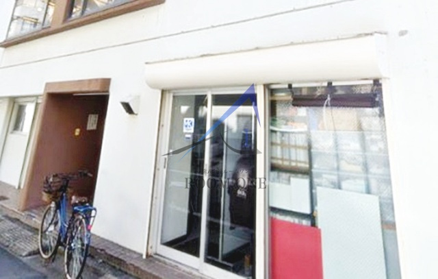 大蔵ビルのエントランス|エントランスです。