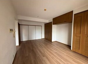 井本マンションの居間・リビング