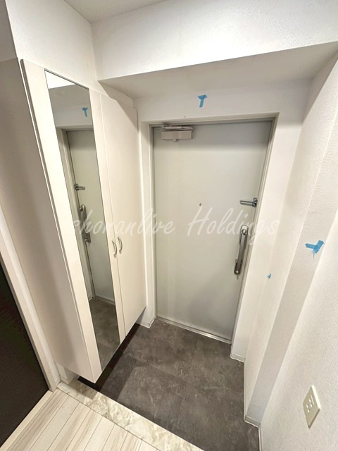 レフィナードの玄関|収納充実の玄関♪