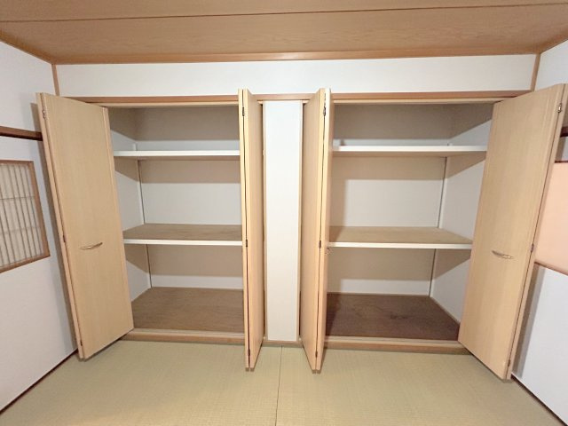 壱分町戸建の収納
