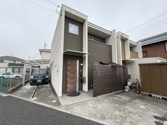 西区水谷２丁目中古戸建の前面道路含む現地写真