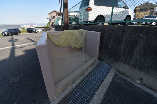 レヴェンテ翠香のその他|ゴミ置き場