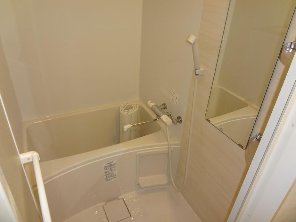 ｂｌｕｅｐａｌｅｔｔｅ赤羽の浴室