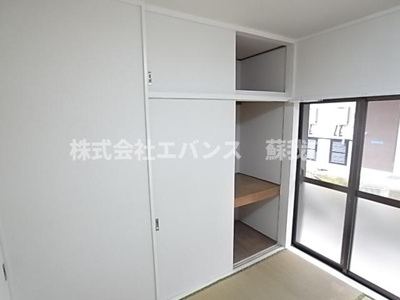 【収納】 | YSコートA | たっぷりとした収納スペースです
