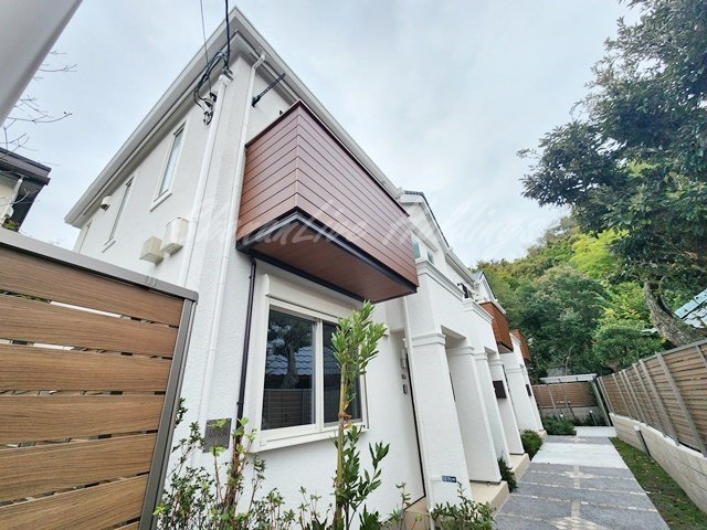 鎌倉市岡本２丁目のテラス