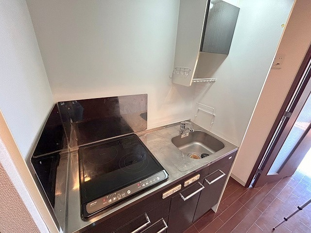 SERENITE新大阪のキッチン