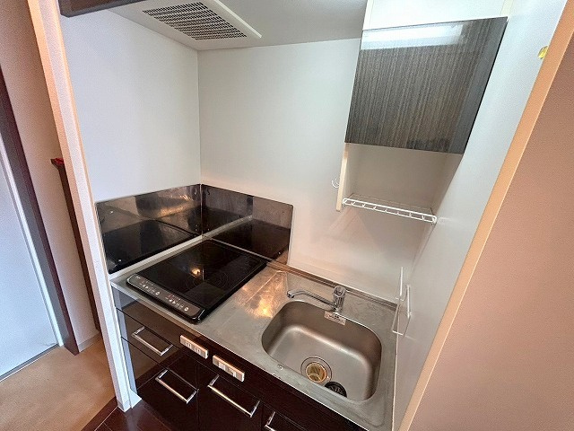 SERENITE新大阪のキッチン