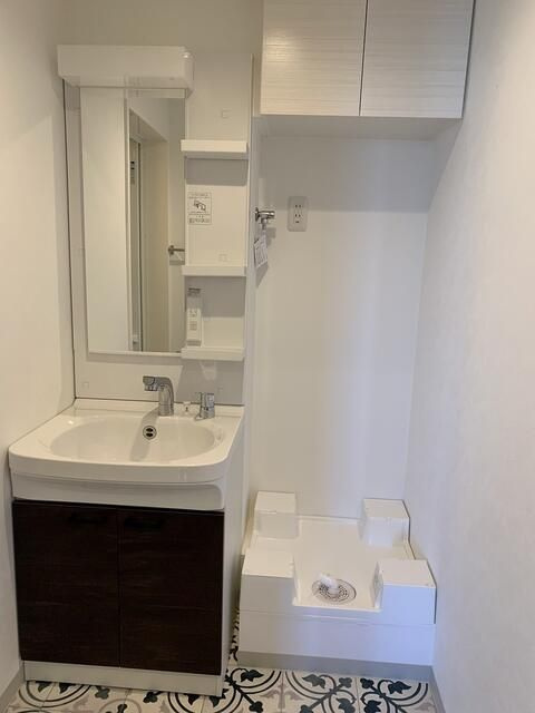 ソルナクレイシア練馬の洗面所