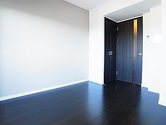 プレセダンヒルズ北千住Ⅱの居間・リビング