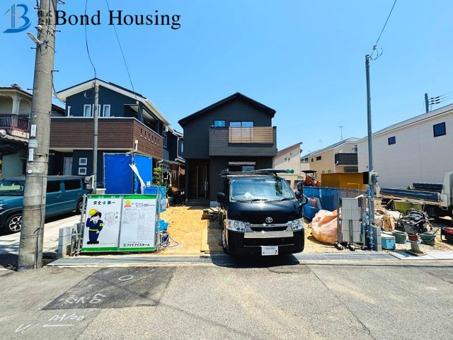 広々ランドリールーム・長期優良住宅・魚住町錦が丘　限定１棟の前面道路含む現地写真