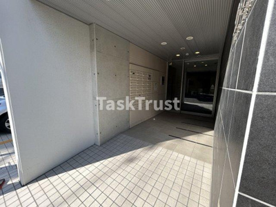 【エントランス】 | ラルーチェ北梅田