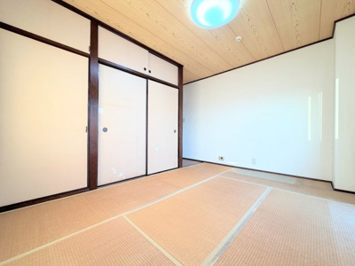 【和室】 | 東急西市ヶ尾ドエリングB棟 | ◆感性を育むプライベートルームはシンプルでスマートな空間。好みの空間で読書をしたり、音楽を聞いたりと一人の時間も充実したものにできます。