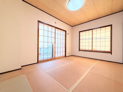 【和室】 | 東急西市ヶ尾ドエリングB棟 | ◆室内はいつも明るい印象なので気持ちの良い朝を迎えられます。