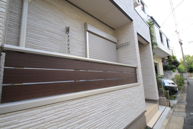 【バルコニー】