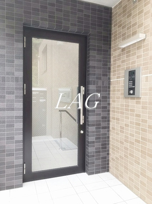 【エントランス】 | ウェルスクエアイズム下北沢 | エントランスです。