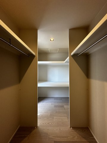 総社市三輪　新築一戸建ての収納