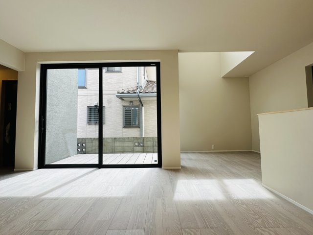 総社市三輪　新築一戸建ての洋室|ゆったりした洋室です